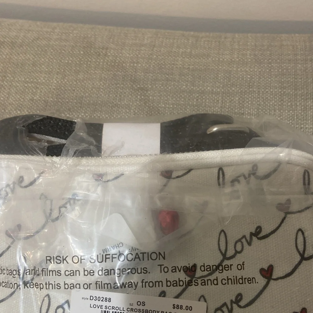 Brighton ❤️Crossbody - Picture 3 of 6